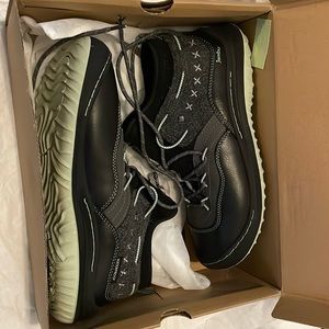 Leather, waterproof, grey and black booties